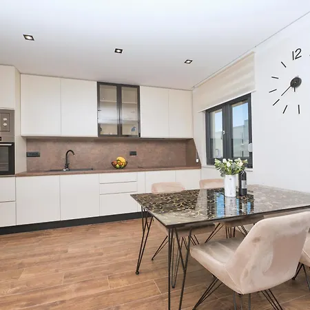 Ap12b Apartamento Makarska